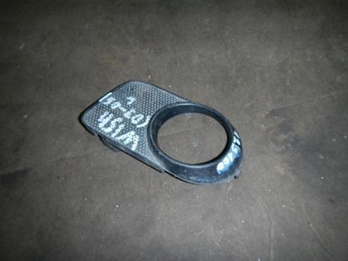 Фотография Решетка переднего бампера левая, Toyota (Тойота)-VITZ (99-03)