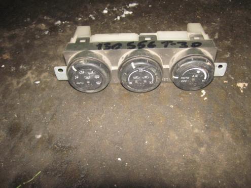 Фотография Блок управления климатической установкой, Nissan (Ниссан)-X-TRAIL (T30) (01-06)