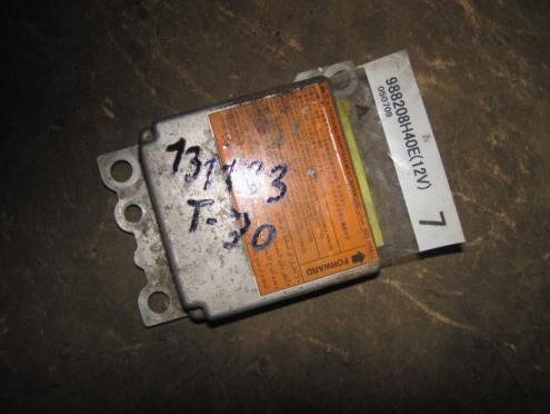 Фотография Блок управления AIR BAG, Nissan (Ниссан)-X-TRAIL (T30) (01-06)