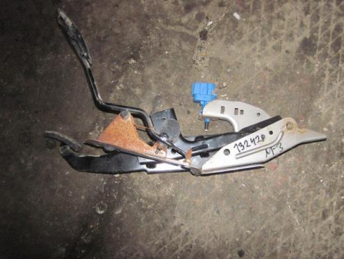 Фотография Блок педалей, Mazda (Мазда)-3 (BK) (02-09)