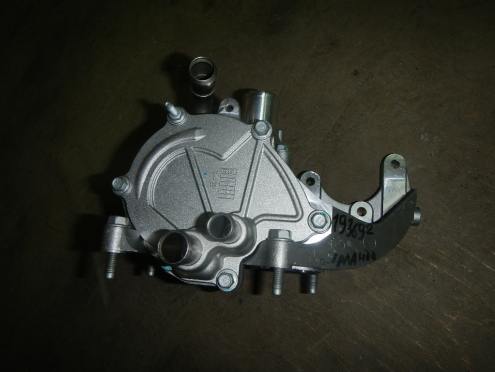 Фотография Насос водяной (помпа), Chevrolet (Шевроле)-ORLANDO (11-15)