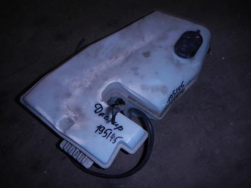 Фотография Бачок омывателя лобового стекла, Renault (Рено)-DUSTER (12-20)