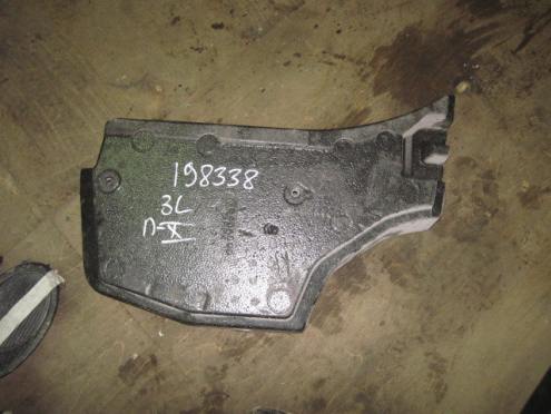 Фотография Абсорбер запасного колеса левая часть, Mitsubishi (Мицубиси)-Лансер 10