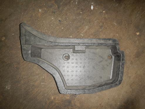 Фотография Абсорбер запасного колеса левая часть, Mitsubishi (Мицубиси)-Лансер 10