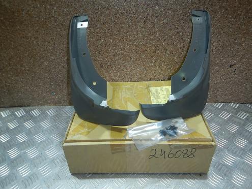 Фотография Брызговики (комплект), Mazda (Мазда)-PREMACY (98-)