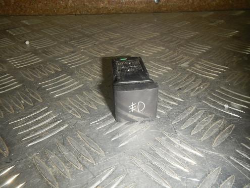 Фотография Кнопка противотуманки, Saab (Сааб)-9-5 (97-)