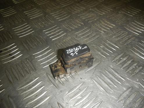 Фотография Блок управления центральным замком, Saab (Сааб)-9-5 (97-)