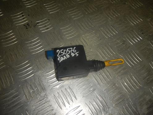 Фотография Активатор замка багажника, Saab (Сааб)-9-5 (97-)