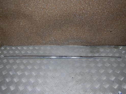Фотография Молдинг двери передней правой, Mercedes-Benz (Мерседес)-MERCEDES (X204) GLK-KLASSE (08-)