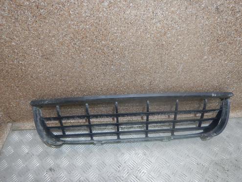 Фотография Решетка переднего бампера центральная, Volkswagen (Фольксваген)-CRAFTER (07-)