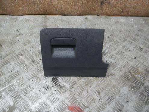 Фотография Бардачок, Volkswagen (Фольксваген)-JETTA (06-11)