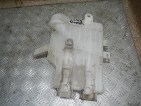 Фотография Бачок омывателя лобового стекла, Toyota (Тойота)-ALPHARD (08-)