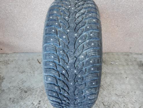 Фотография Шина зимняя