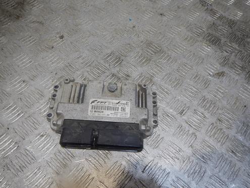 Фотография Блок управления двигателем, Fiat (Фиат)-LINEA (07-)