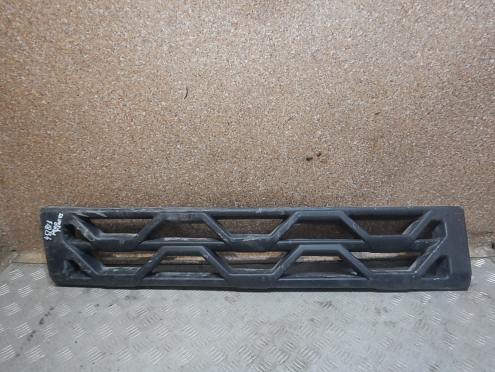 Фотография Решетка радиатора, ГРУЗОВЫЕ АВТОМОБИЛИ-RENAULT
