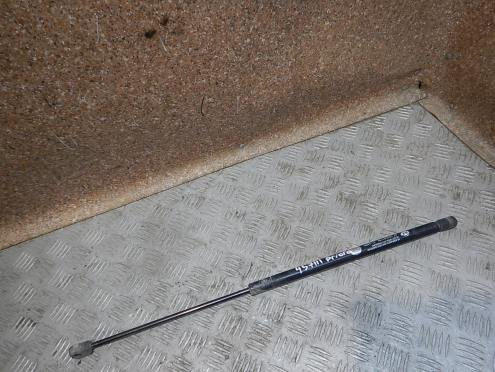 Фотография Амортизатор двери багажника, ВАЗ (VAZ)-LADA PRIORA (ПРИОРА)