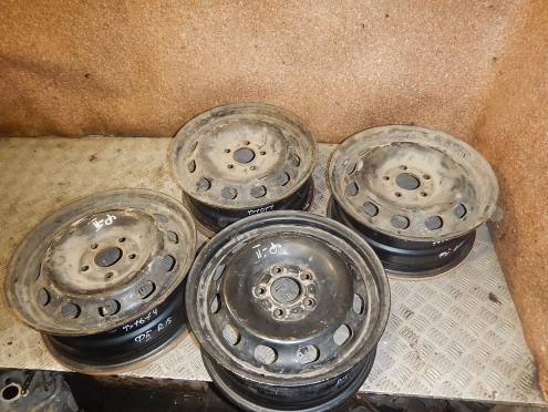 Фотография Комплект дисков стальных