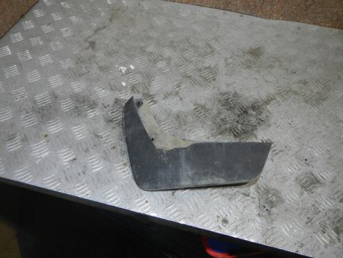 Фотография Брызговик задний левый, Renault (Рено)-ARKANA (19-)