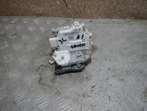 Фотография Замок двери задней левой, Audi (Ауди)-A1 (8X) (10-18)