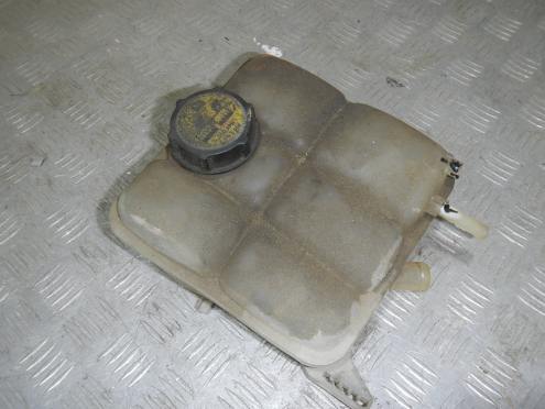 Фотография Бачок расширительный, Mazda (Мазда)-3 (BK) (02-09)