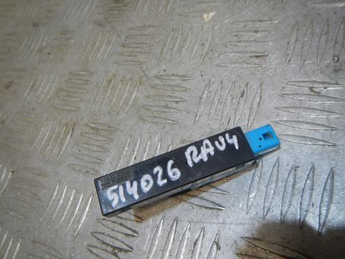 Фотография Антенна, Toyota (Тойота)-RAV4 (06-13)