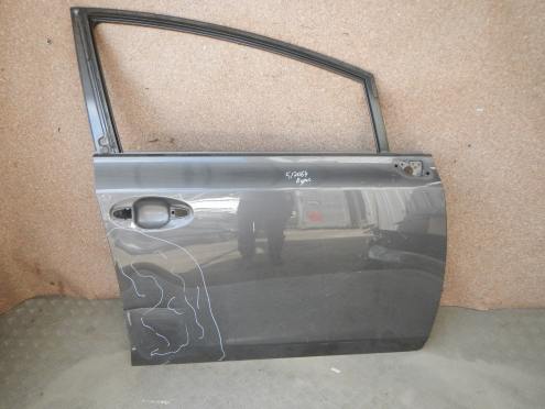 Фотография Дверь передняя правая, Toyota (Тойота)-PRIUS (09-)