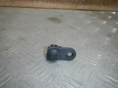 Фотография Выключатель концевой, Hyundai (Хендэ)-I20 (08-14)