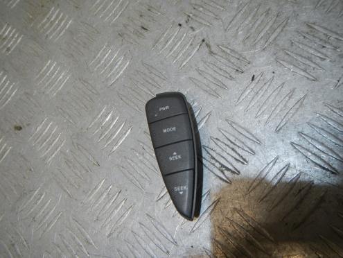 Фотография Блок кнопок, SsangYong (Сангйонг)-KYRON (05-)