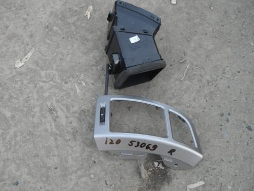 Фотография Воздуховод передний правый, Hyundai (Хендэ) i 20