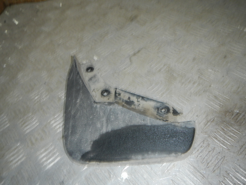 Фотография Брызговик передний левый, Volvo (Вольво)-XC60 (17-)