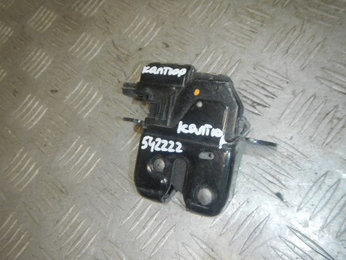 Фотография Замок багажника, Renault (Рено)-KAPTUR (16-)