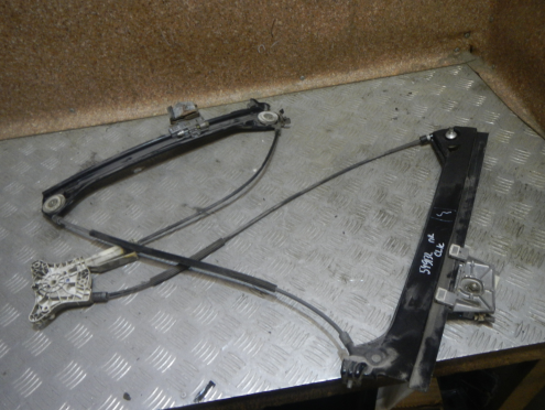 Фотография Стеклоподъемник электр.передний правый, Mercedes-Benz (Мерседес)-MERCEDES (C209) CLK-KLASSE (02-)