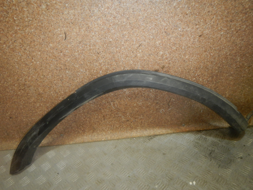 Фотография Накладка крыла заднего правого, Toyota (Тойота)-FORTUNER (15-)