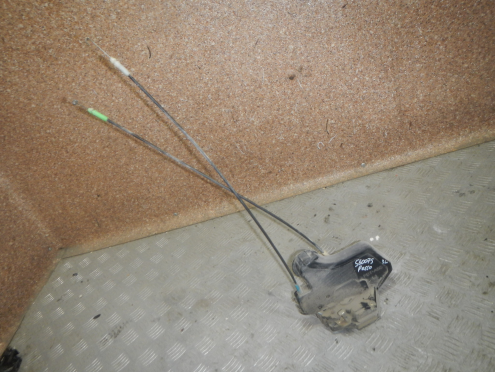 Фотография Замок двери задней левой, Toyota (Тойота)-PASSO (04-)