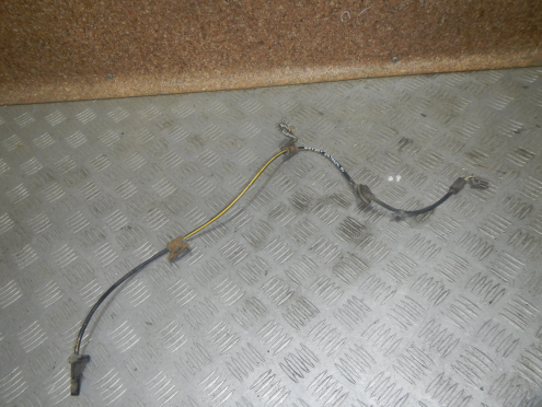 Фотография Датчик ABS передний левый, Subaru (Субару)-OUTBACK (B13) (03-09)