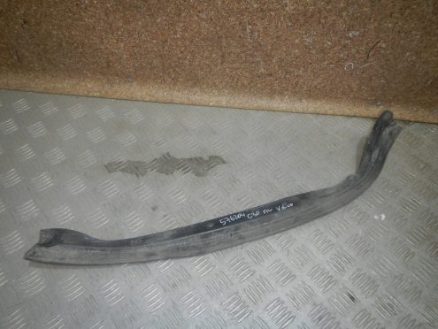 Фотография Уплотнитель двери передней левой, Volvo (Вольво)-C30 (06-)