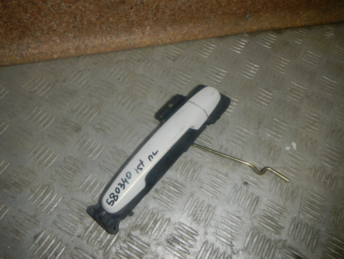 Фотография Ручка двери передней левой (наружняя), Toyota (Тойота)-IST (01-07)