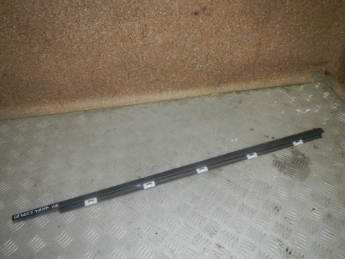 Фотография Накладка стекла переднего правого, Tank (Танк)-300 (21-)