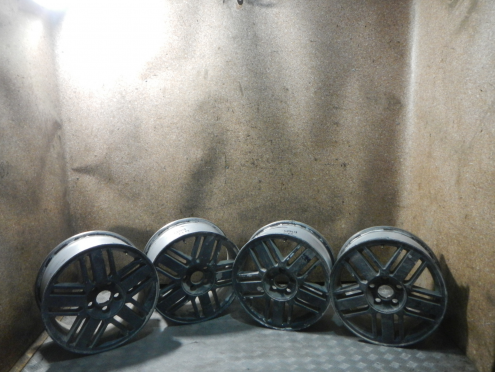 Фотография Комплект дисков литых