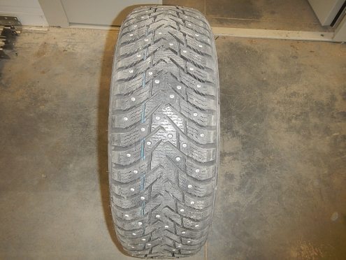 Фотография Шина зимняя