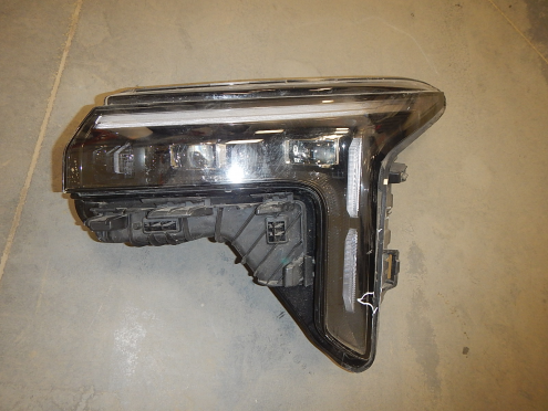 Фотография Фара левая, Polar Stone-01 (23-)