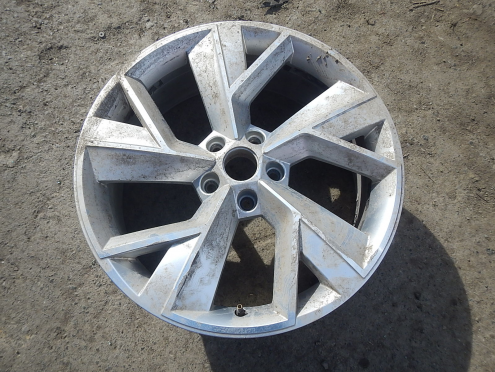 Фотография Диск колесный литой