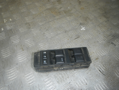 Фотография Блок управления стеклоподъемниками, Dodge (Додж)-CALIBER (06-13)