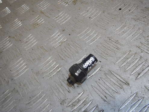 Фотография Датчик давления масла, Hyundai (Хендэ)-IX35 (10-15)