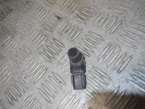 Фотография Датчик парковки, Toyota (Тойота)-HILUX PICK-UP (15-)