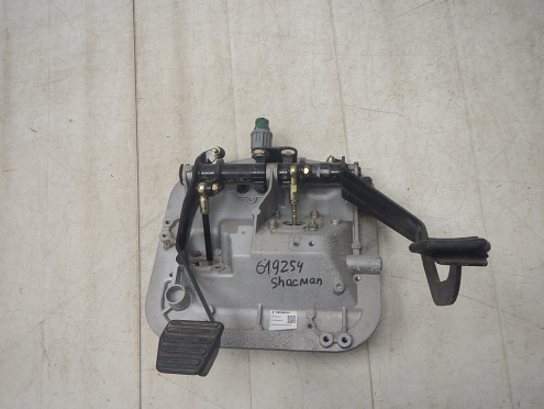 Фотография Блок педалей, ГРУЗОВЫЕ АВТОМОБИЛИ-SHACMAN X3000