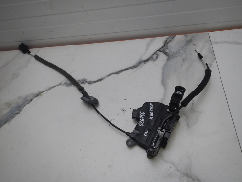 Фотография Замок двери передней левой, Renault (Рено)-KAPTUR (16-)