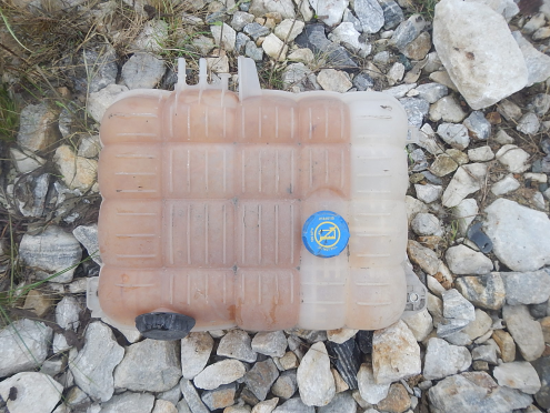 Фотография Бачок расширительный, ГРУЗОВЫЕ АВТОМОБИЛИ-VOLVO TRUCK FH (08-13)