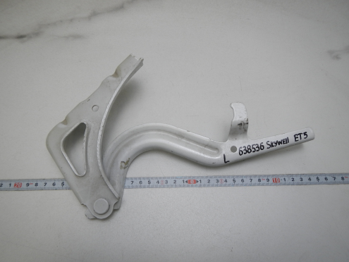 Фотография Петля капота левая, Skywell (Скайвелл)-ET5 (21-)