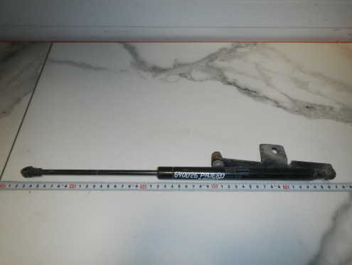 Фотография Амортизатор капота, Mitsubishi (Митсубиси)-PAJERO SPORT (KS) (15-)